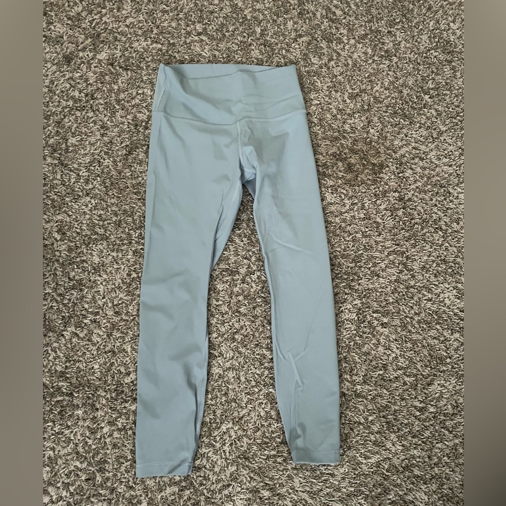 Lululemon size 6 low rise blue leggings